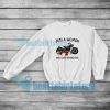 Just A Woman Who Loves Motorcycles Sweatshirt S-5XL